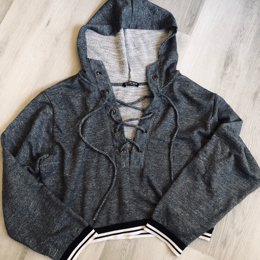 FASHION NOVA SWEATER